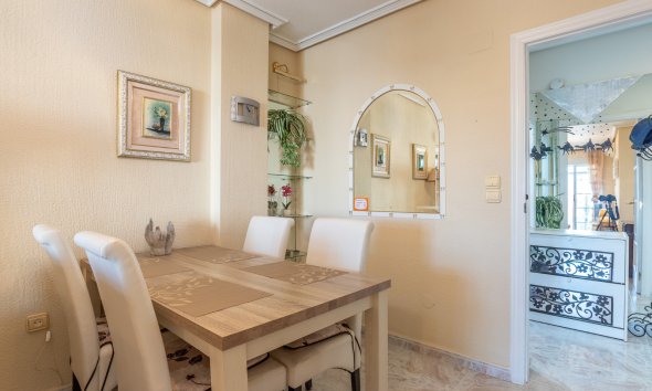 Revente - Apartment -
Torrevieja - Costa Blanca