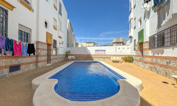 Revente - Apartment -
Torrevieja - Costa Blanca