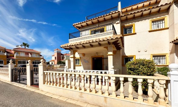Reventa - Town House -
Orihuela Costa - Costa Blanca