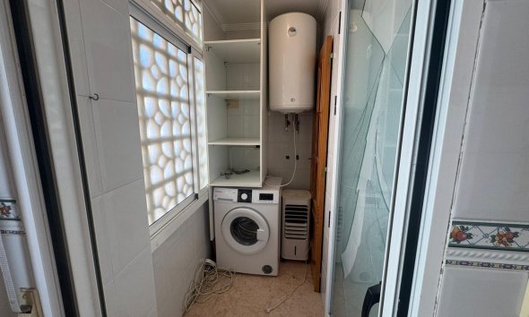 Resale - Apartment -
Torrevieja - Costa Blanca