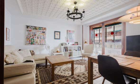 Resale - Apartment -
Torrevieja - Costa Blanca