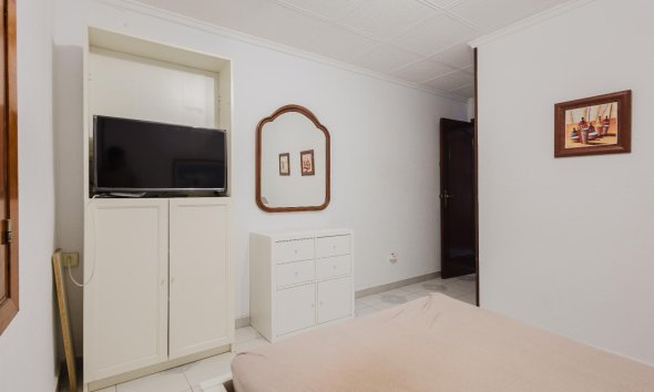 Resale - Apartment -
Torrevieja - Costa Blanca