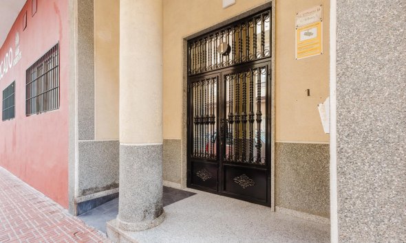 Revente - Apartment -
Torrevieja - Costa Blanca