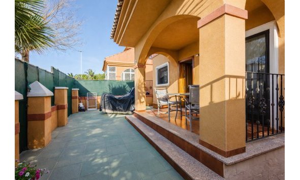 Revente - Villa -
Torrevieja - Costa Blanca