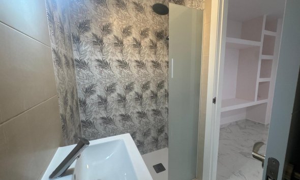 Revente - Apartment -
Torrevieja - Costa Blanca