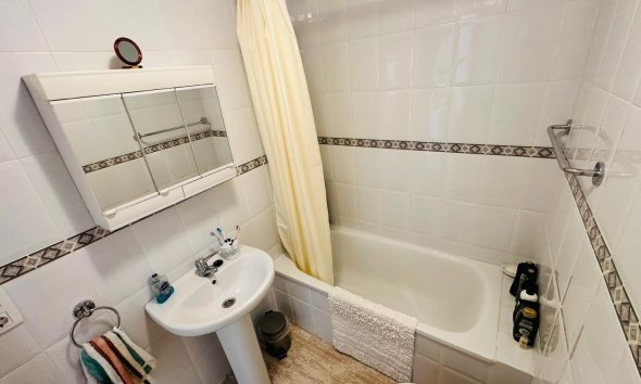 Revente - Apartment -
Torrevieja - Costa Blanca