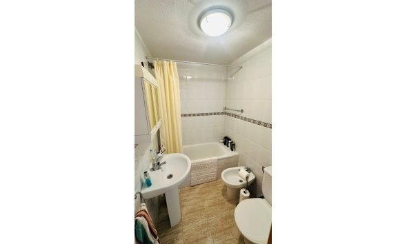 Revente - Apartment -
Torrevieja - Costa Blanca