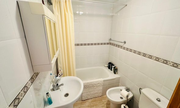 Revente - Apartment -
Torrevieja - Costa Blanca