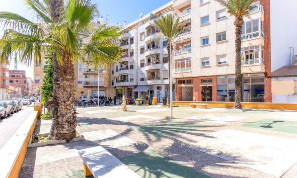 Reventa - Apartment -
Torrevieja - Centro