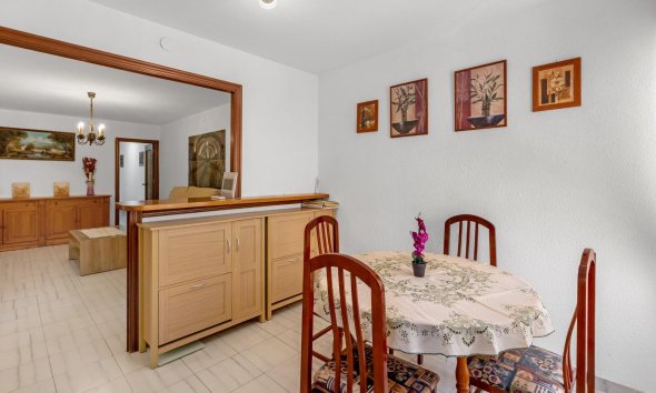 Revente - Bungalow -
Torrevieja - Centro