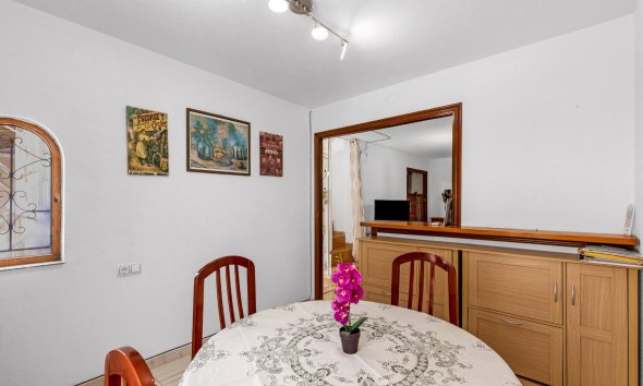 Revente - Bungalow -
Torrevieja - Centro