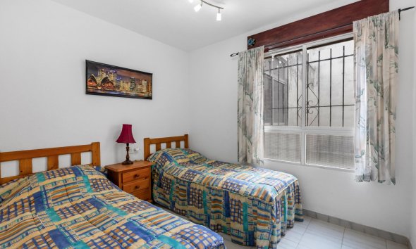 Revente - Bungalow -
Torrevieja - Centro