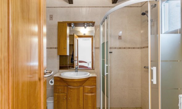 Revente - Bungalow -
Torrevieja - Centro