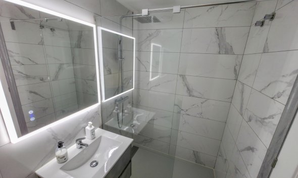 Revente - Apartment -
Vistabella Golf Entre Naranjos - Inland