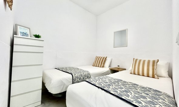 Revente - Apartment -
La Zenia - Costa Blanca