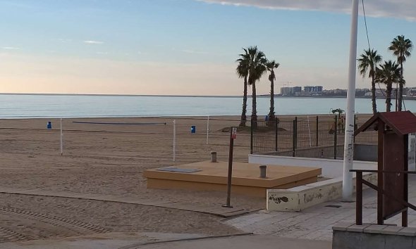 Revente - Apartment -
Torrevieja - Costa Blanca