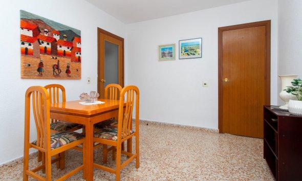 Reventa - Ático -
Torrevieja - Playa del Cura