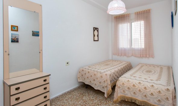Reventa - Ático -
Torrevieja - Playa del Cura