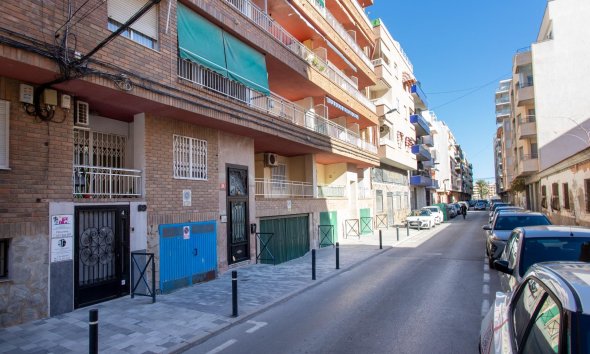 Reventa - Ático -
Torrevieja - Playa del Cura