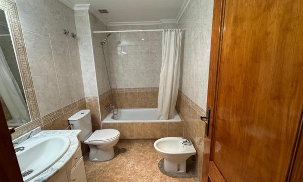 Resale - Apartment -
Orihuela Costa - Costa Blanca