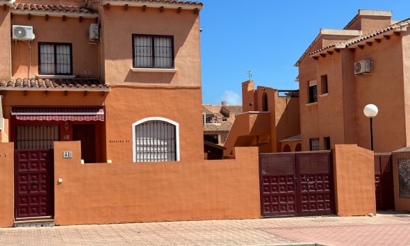 Resale - Apartment -
Torrevieja - Costa Blanca