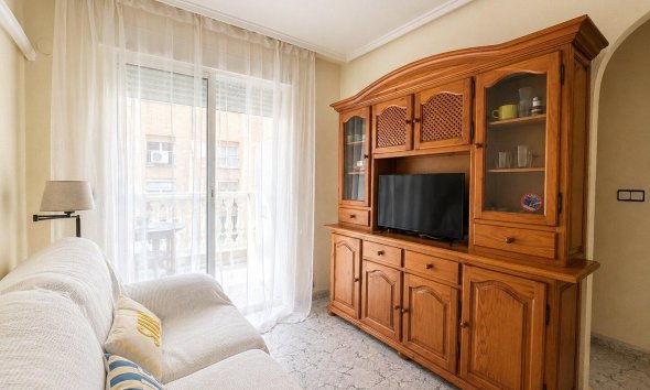 Revente - Apartment -
Torrevieja - Habaneras