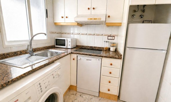 Revente - Apartment -
Torrevieja - Habaneras