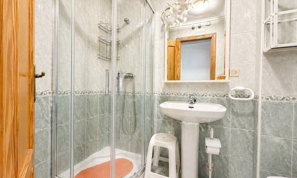 Revente - Apartment -
Torrevieja - Habaneras