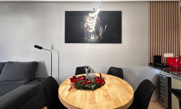 Resale - Apartment -
Torrevieja - Costa Blanca