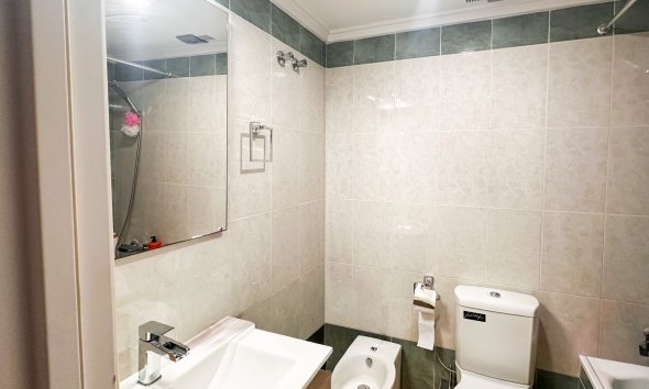 Resale - Apartment -
Torrevieja - Costa Blanca