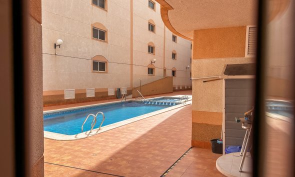 Resale - Apartment -
Torrevieja - Costa Blanca