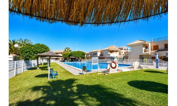 Revente - Apartment -
Orihuela Costa - Costa Blanca