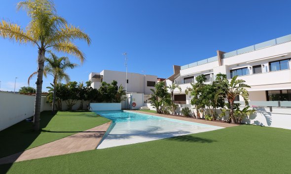 Revente - Attique -
Pilar de la Horadada - Costa Blanca