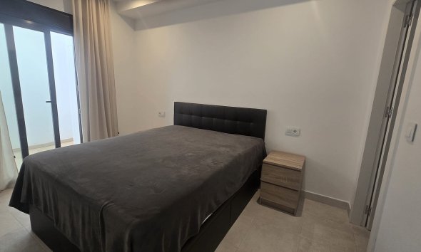 Revente - Attique -
Pilar de la Horadada - Costa Blanca