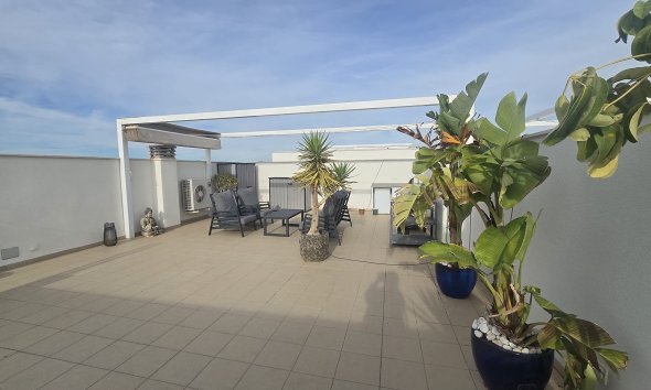 Revente - Attique -
Pilar de la Horadada - Costa Blanca
