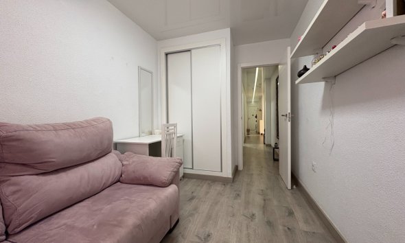Resale - Apartment -
Torrevieja - Costa Blanca