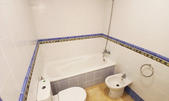 Revente - Bungalow -
Villamartin - Costa Blanca