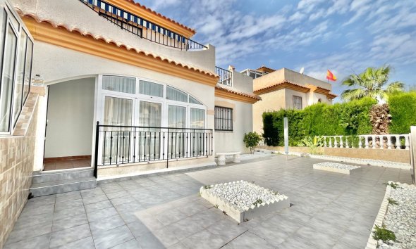 Reventa - Quad House -
Orihuela Costa - Playa Flamenca