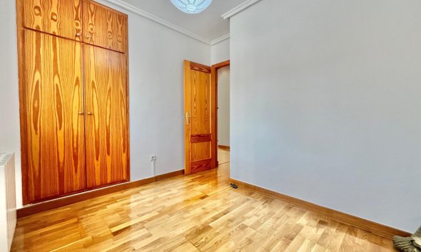 Reventa - Quad House -
Orihuela Costa - Playa Flamenca
