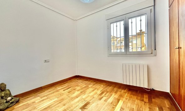 Reventa - Quad House -
Orihuela Costa - Playa Flamenca