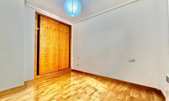 Reventa - Quad House -
Orihuela Costa - Playa Flamenca