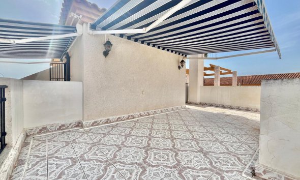 Reventa - Quad House -
Orihuela Costa - Playa Flamenca