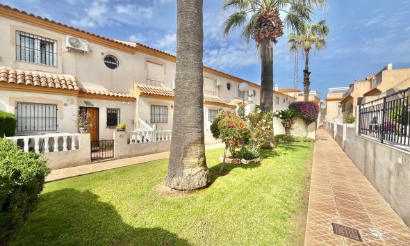Reventa - Quad House -
Orihuela Costa - Playa Flamenca