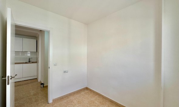 Revente - Apartment -
Torrevieja - Centro
