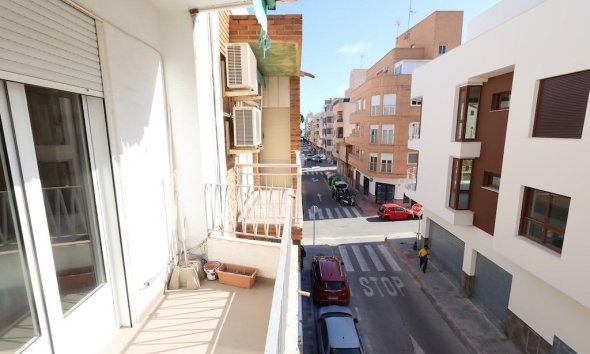Revente - Apartment -
Torrevieja - Costa Blanca