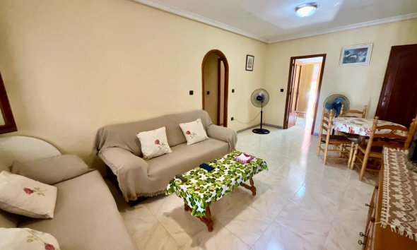 Resale - Bungalow -
Torrevieja - Torreblanca