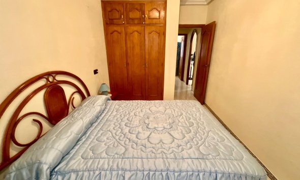 Resale - Bungalow -
Torrevieja - Torreblanca