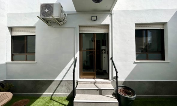 Revente - Apartment -
Torremendo - Costa Blanca