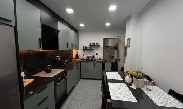 Revente - Apartment -
Torremendo - Costa Blanca