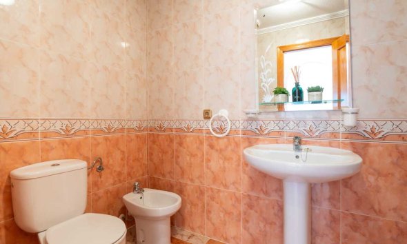 Resale - Penthouse -
Villamartin - Costa Blanca